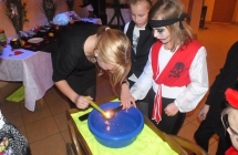 1457125_657507180968885_662339516_n