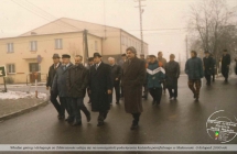Wladze gminy i delegacja ze Zdzieszowic udaja sie na uroczystosc p
