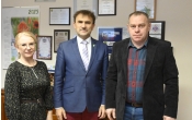 dwoch mezczyzn i kobieta