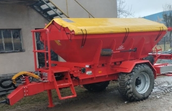 Nowa posypywarka w PGK Malanów